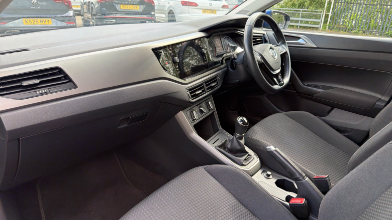 Volkswagen Polo 1.0 TSI 95 SE 5dr Petrol Hatchback